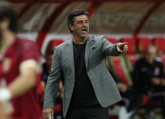 تاريخ روي فيتوريا قائد المنتخب المصري الجديد